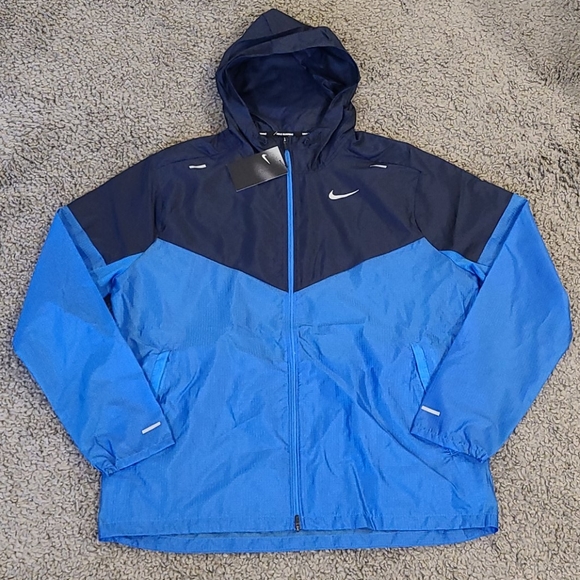 nike windrunner pacific blue